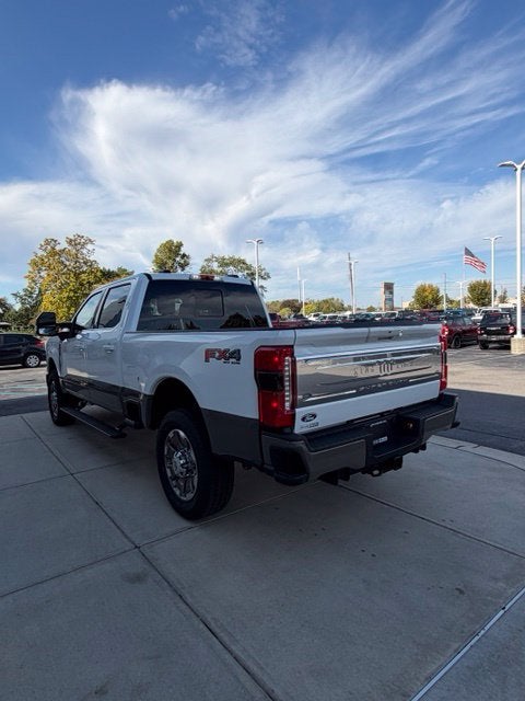 2027 Ford F-350 King Ranch