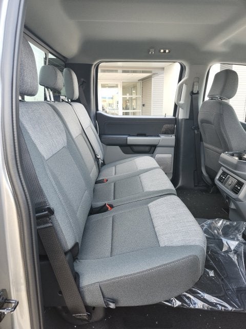 2027 Ford F-350 XLT