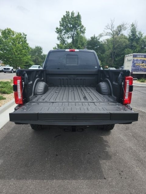 2025 Ford F-350 Lariat