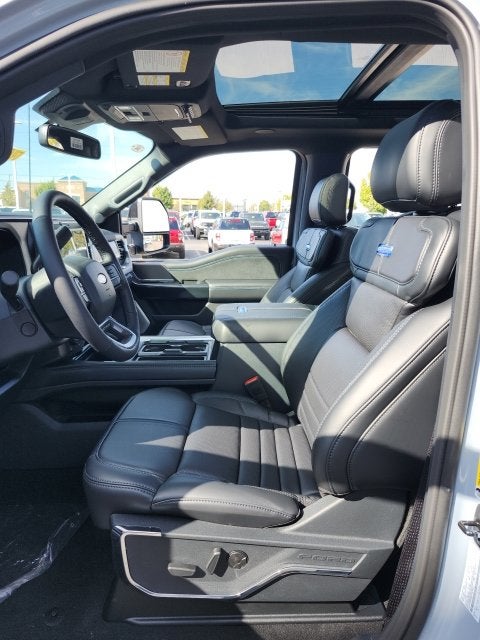 2027 Ford F-350 Platinum