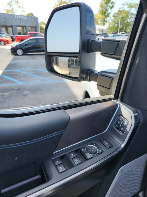 2027 Ford F-350 Platinum