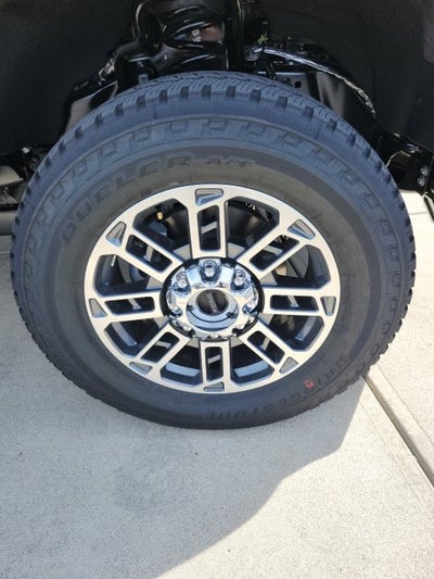 2027 Ford F-350 Platinum