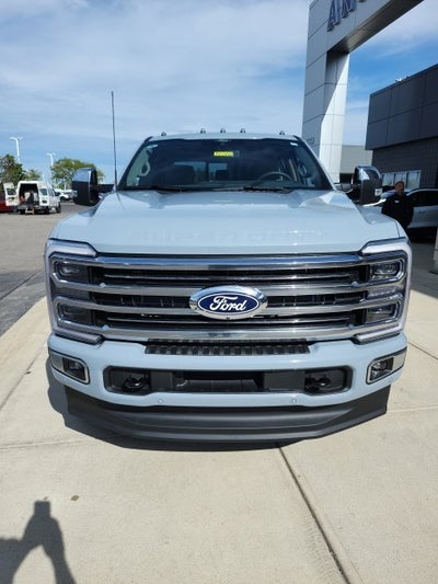 2027 Ford F-350 Platinum