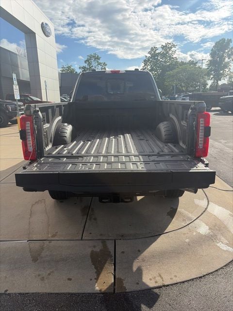 2026 Ford F-350 Lariat