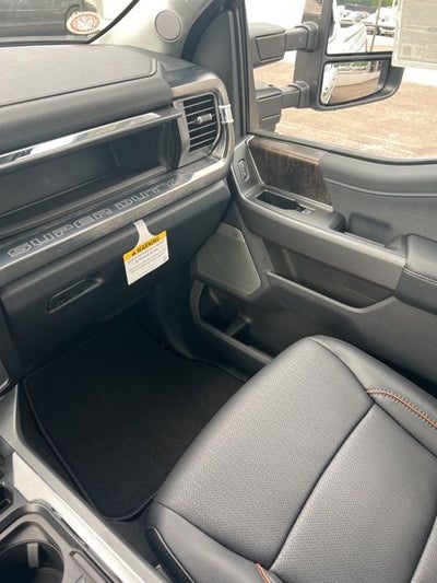 2025 Ford F-350 Lariat