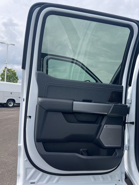 2025 Ford F-350 Lariat