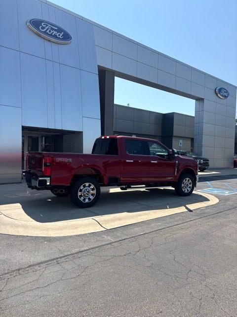 2026 Ford F-350 Lariat