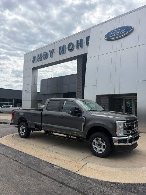 2026 Ford F-350 XLT