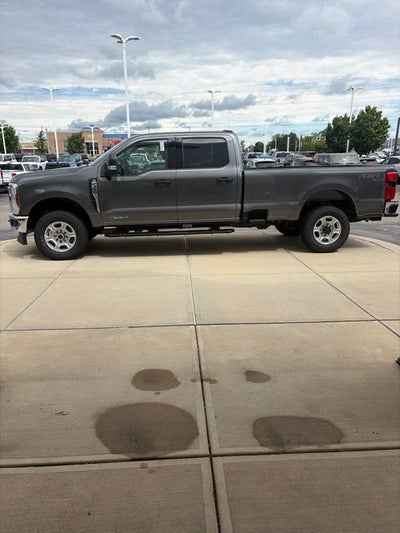 2026 Ford F-350 XLT