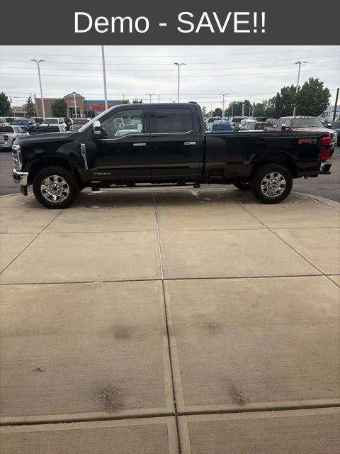 2026 Ford F-350 Lariat