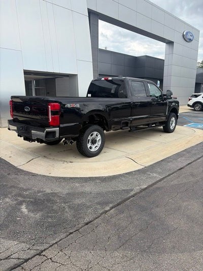 2026 Ford F-350 XLT