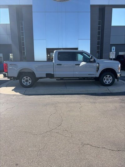 2026 Ford F-350 XLT