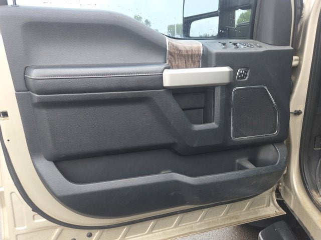 2017 Ford F-350 Lariat