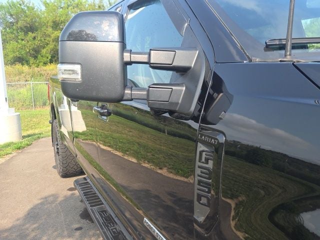 2022 Ford F-350 Lariat