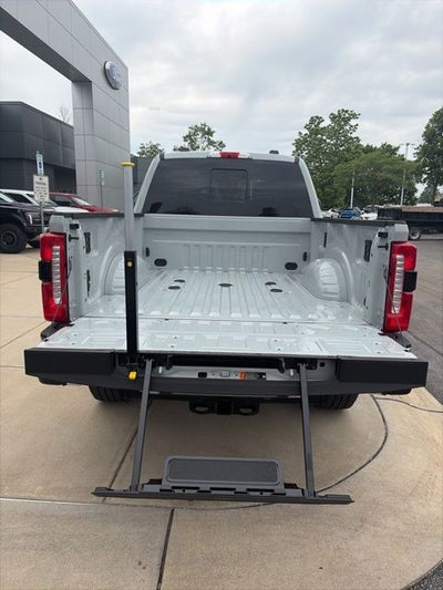 2026 Ford F-350 Lariat