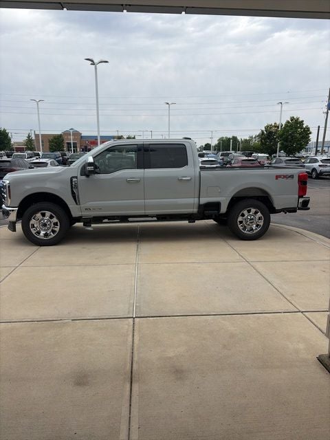 2026 Ford F-350 Lariat