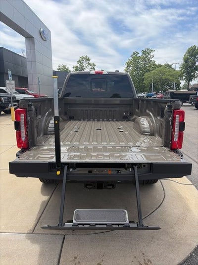 2026 Ford F-350 Lariat