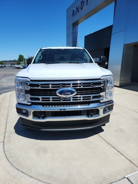 2026 Ford F-350 XLT