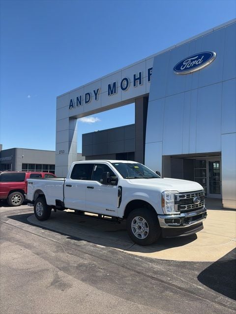 2026 Ford F-350 XLT