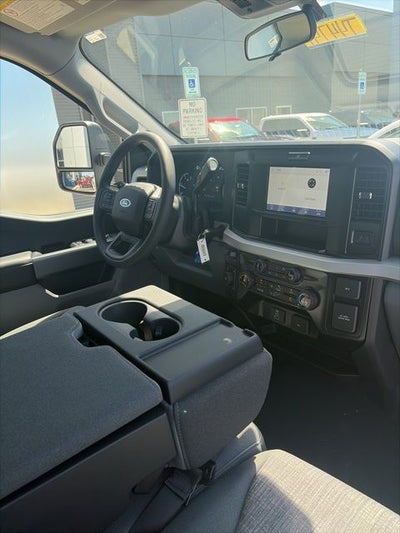2026 Ford F-350 XLT