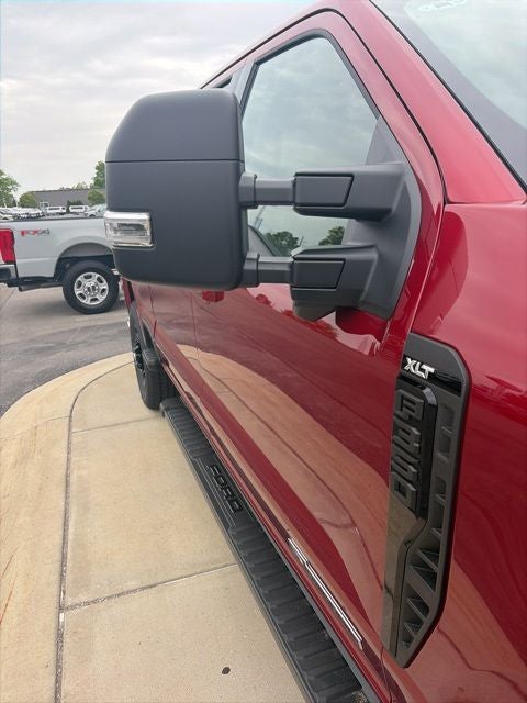 2026 Ford F-350 XLT