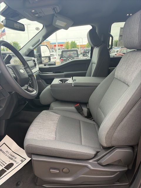 2026 Ford F-350 XLT