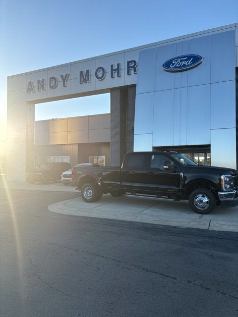 2027 Ford F-350 Lariat DRW