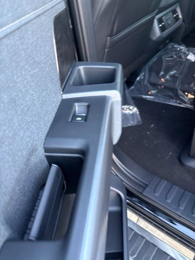 2027 Ford F-350 Lariat DRW