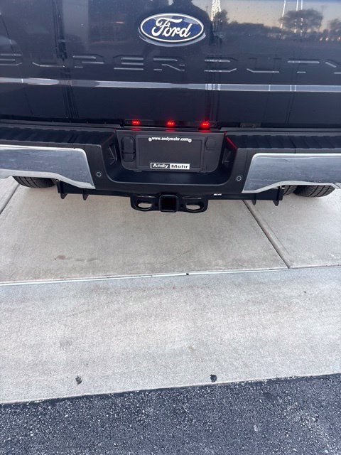 2027 Ford F-350 Lariat DRW