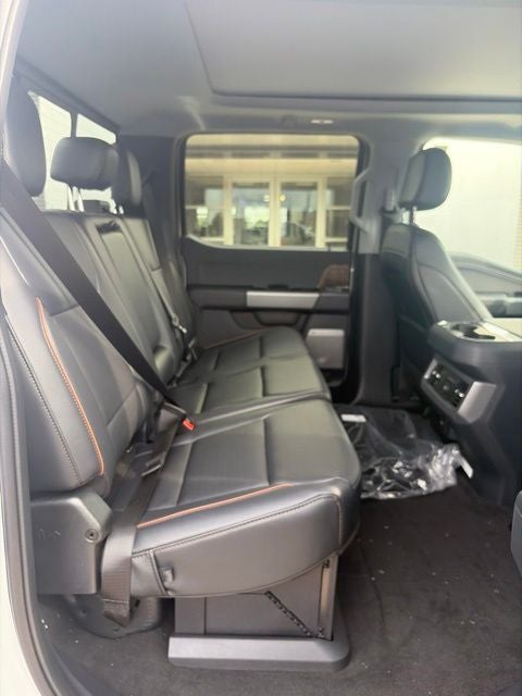2026 Ford F-350 Lariat DRW
