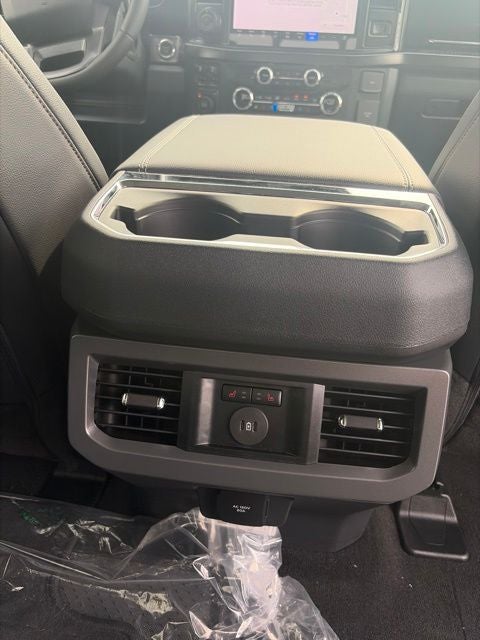 2026 Ford F-350 Lariat DRW