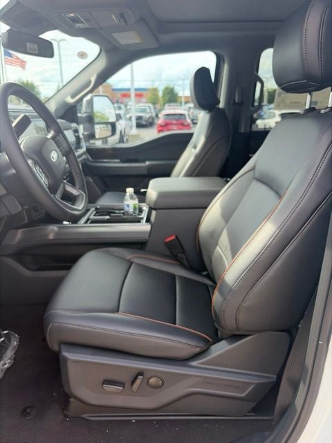 2026 Ford F-350 Lariat DRW
