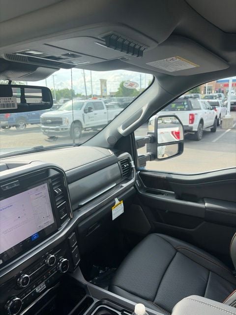 2026 Ford F-350 Lariat DRW