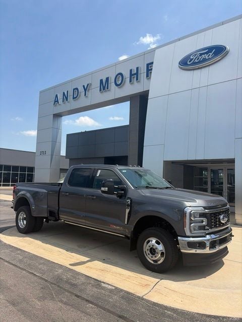 2026 Ford F-350 Lariat DRW
