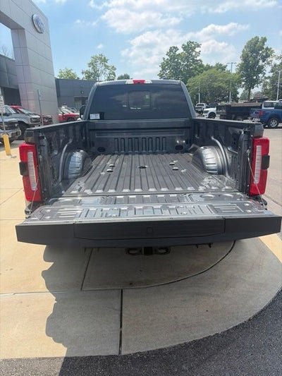 2026 Ford F-350 Lariat DRW