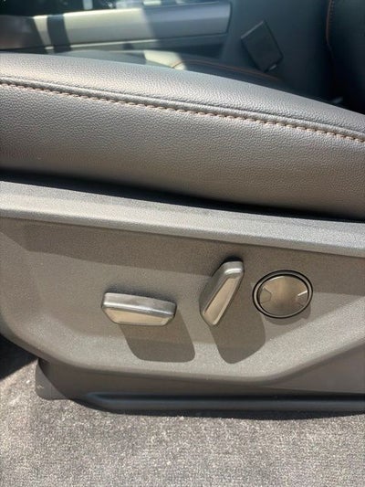 2026 Ford F-350 Lariat DRW