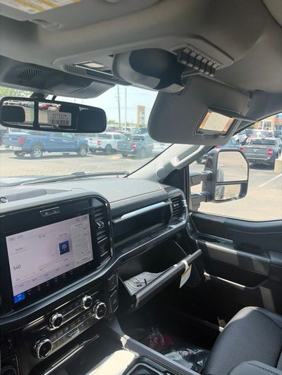2026 Ford F-350 Lariat DRW