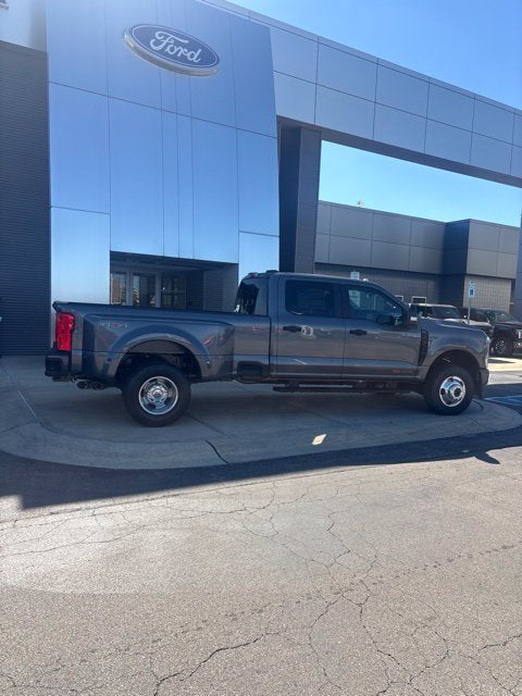 2027 Ford F-350 XL DRW