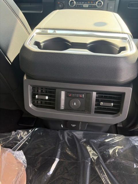 2026 Ford F-350 Lariat DRW