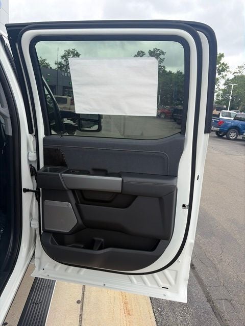 2026 Ford F-350 Lariat DRW