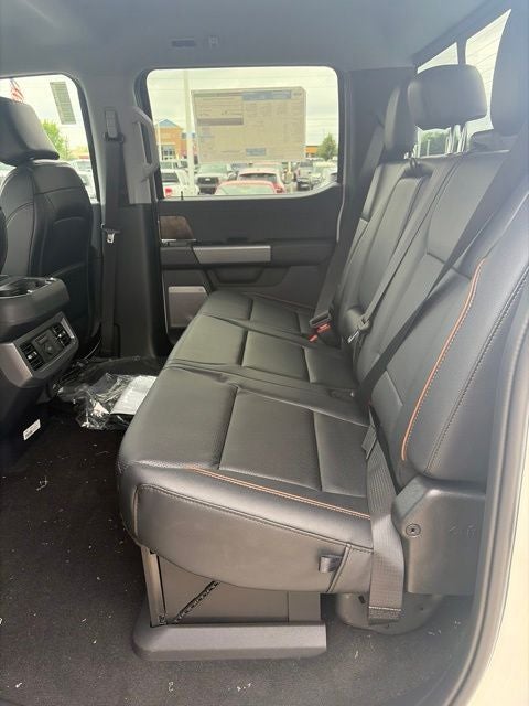 2026 Ford F-350 Lariat DRW