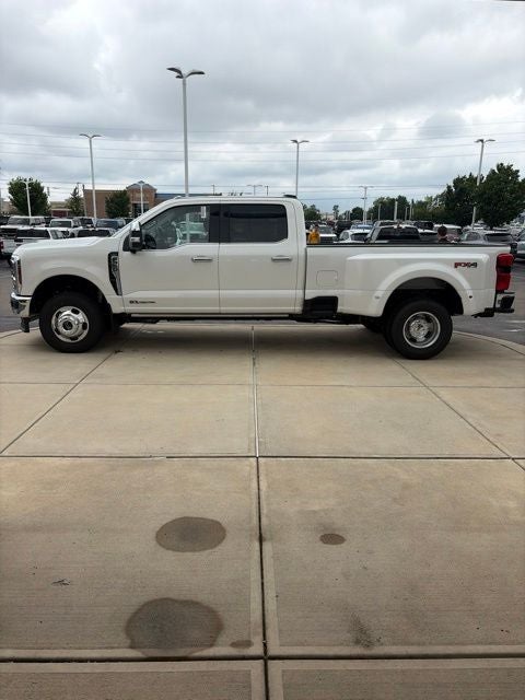 2026 Ford F-350 Lariat DRW