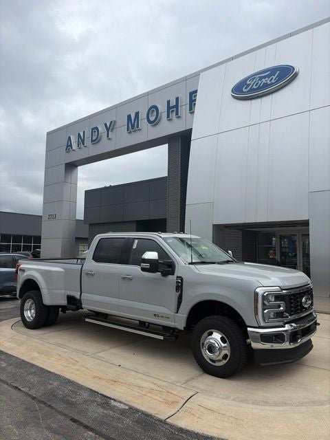 2026 Ford F-350 Lariat DRW