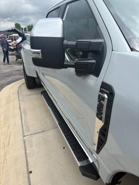 2026 Ford F-350 Lariat DRW