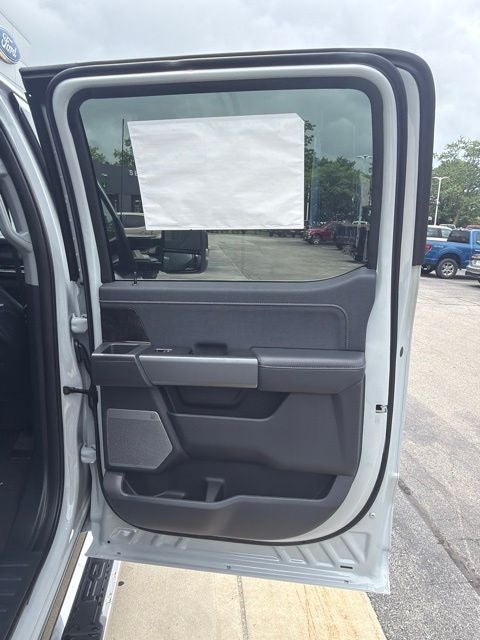 2026 Ford F-350 Lariat DRW