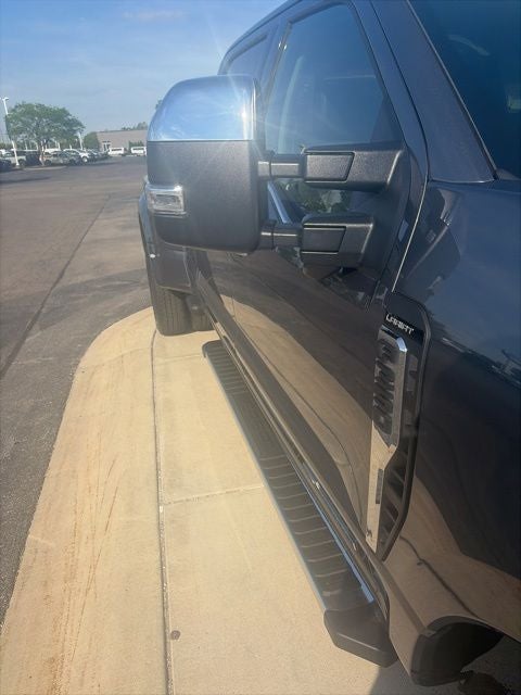 2026 Ford F-350 Lariat DRW