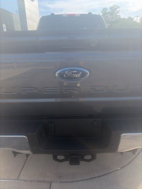2026 Ford F-350 Lariat DRW
