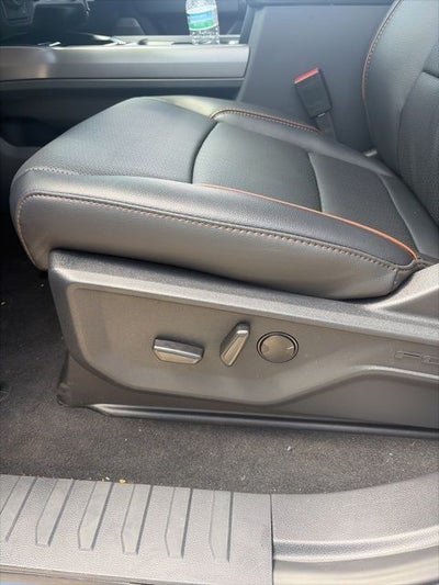 2026 Ford F-350 Lariat DRW