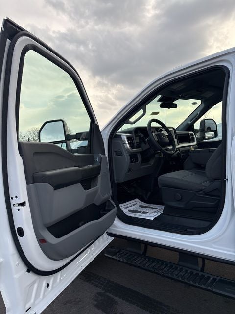 2026 Ford F-350 XL DRW