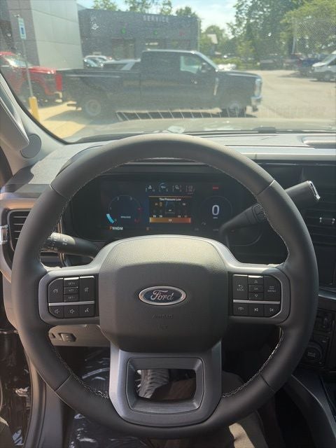 2026 Ford F-350 Lariat DRW
